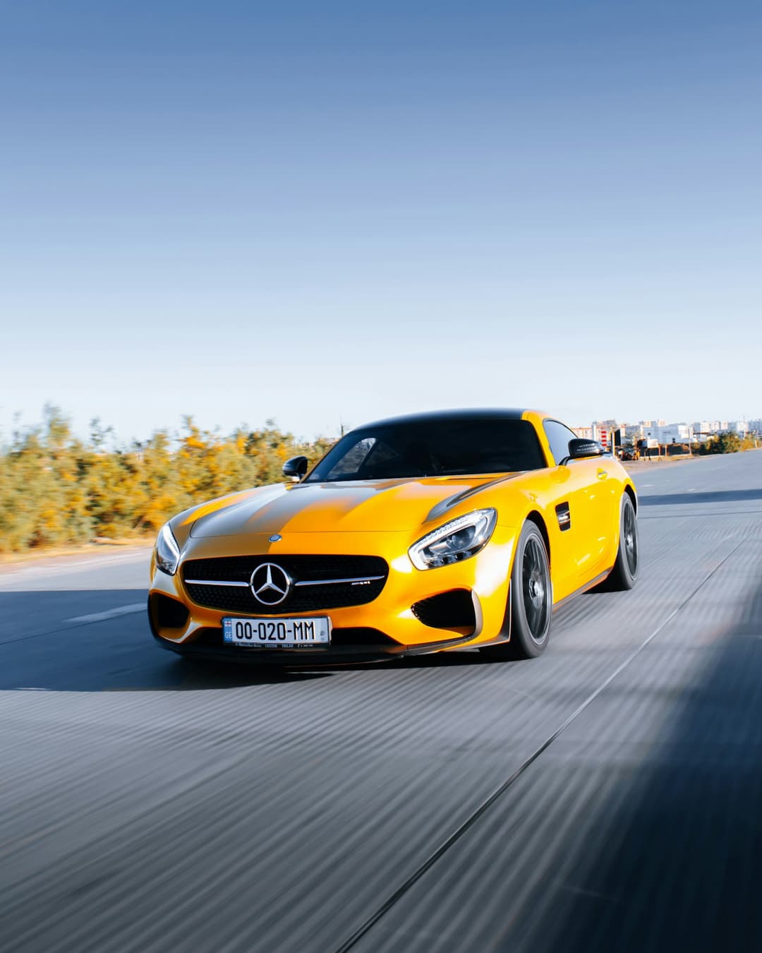Alanii Autos yard in Kigali — stock photo
